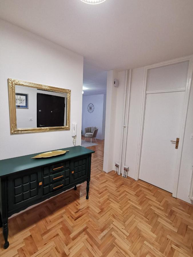 Family Apartment Tuzla Exterior foto