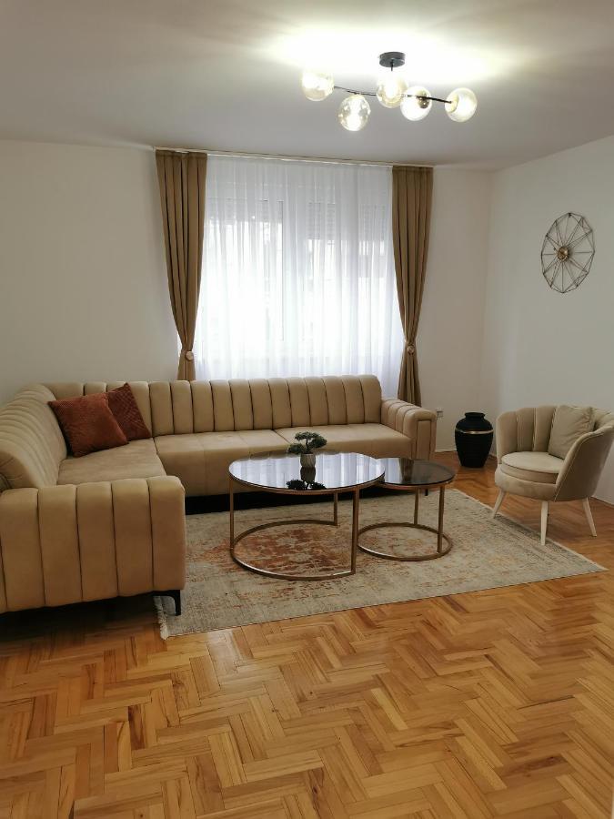 Family Apartment Tuzla Exterior foto